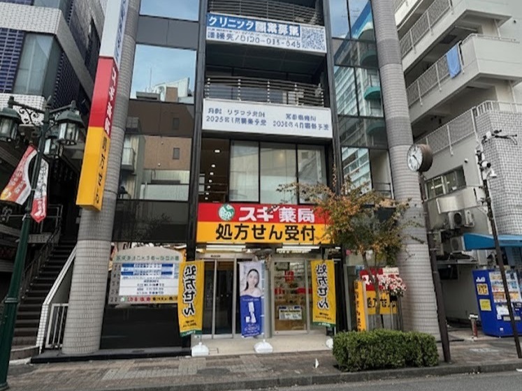 実績 ●スギクリニックモール 立川南